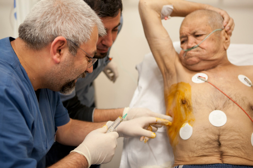 肺癌的晚期癥狀 一般表現(xiàn)在四個方面