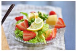 水果沙拉的做法大全 教你做4種營養(yǎng)水果沙拉
