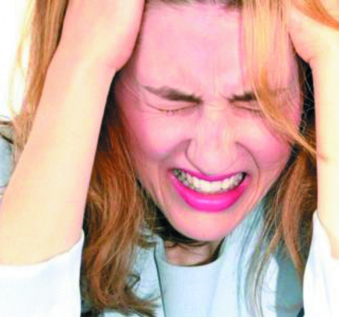 流產(chǎn)后抑郁癥 抑郁癥的六種表現(xiàn)