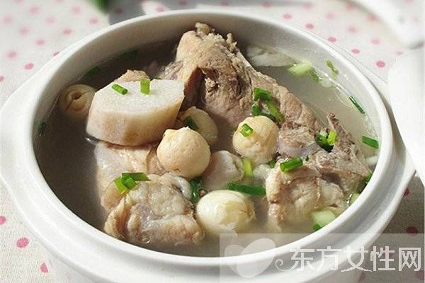 豬骨頭湯的三大美味做法 簡單易學(xué)又營養(yǎng)