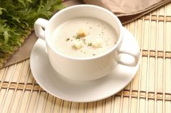 奶油蘑菇湯怎么做 奶油蘑菇湯適合哪些人群