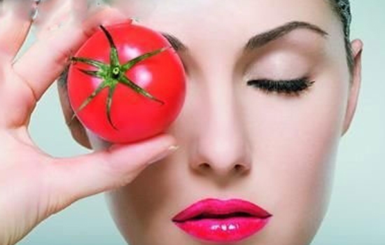 用西紅柿祛斑的方法原來(lái)還有這么多選擇