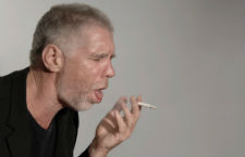 肺癌的晚期癥狀 一般表現(xiàn)在四個方面