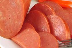 火腿腸的危害大盤點(diǎn) 加工類肉食品對(duì)健康的副作用