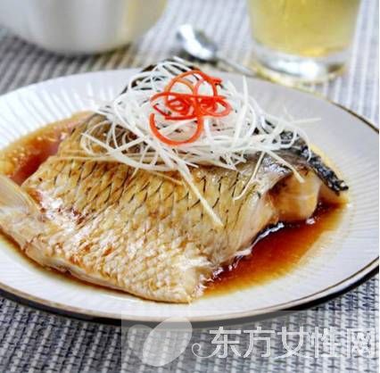 清蒸草魚的做法 草魚去土腥三要點(diǎn)