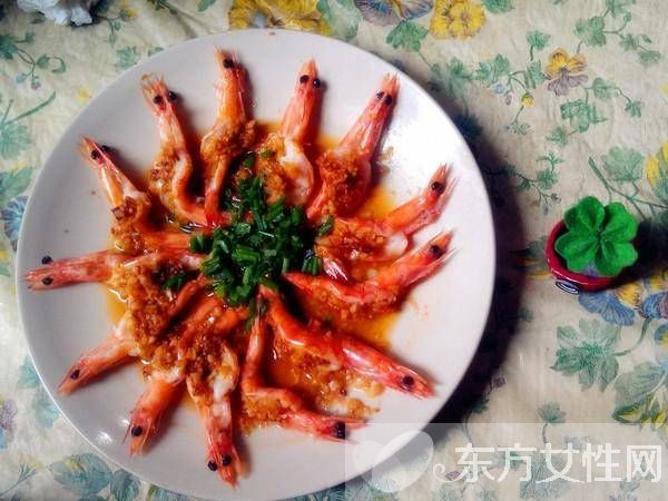 蒜蓉蒸蝦怎么做 幾個(gè)技巧教你輕松做出美味