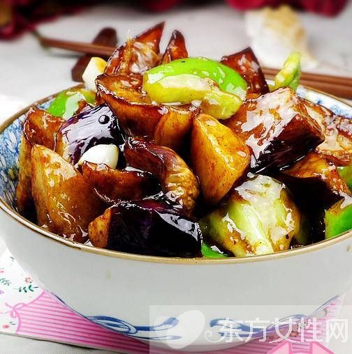 東北地三鮮的做法大全 秋冬進(jìn)補(bǔ)營(yíng)養(yǎng)價(jià)值高