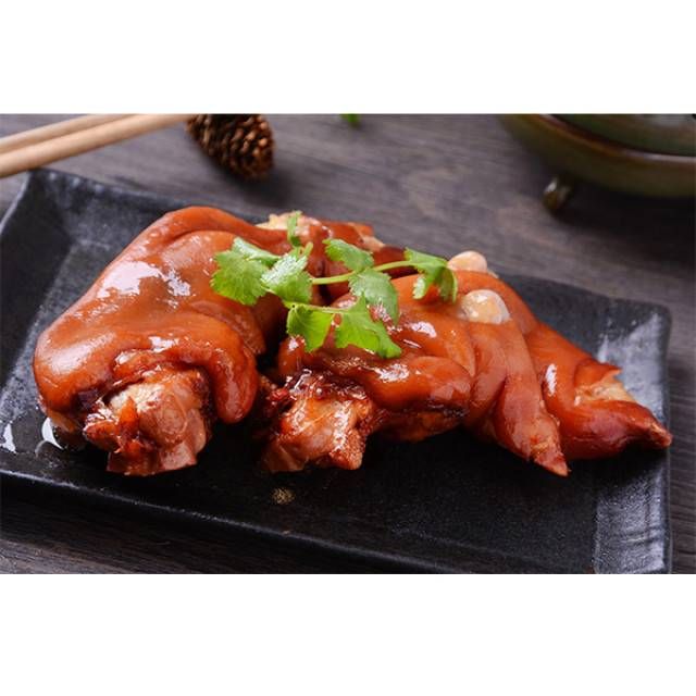 鹵豬蹄的家常做法 豬蹄養(yǎng)顏又保健
