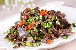 雞胗怎么做好吃 涼拌雞胗的四大做法