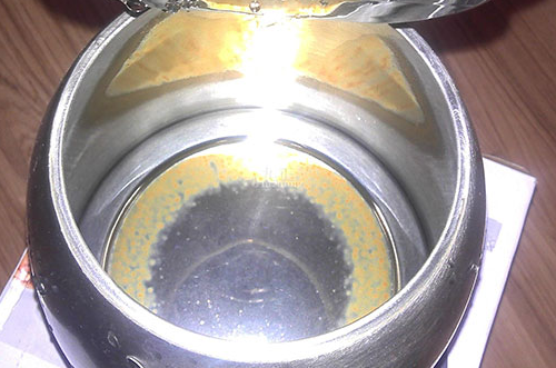 水壺水垢        六個小妙招來幫你