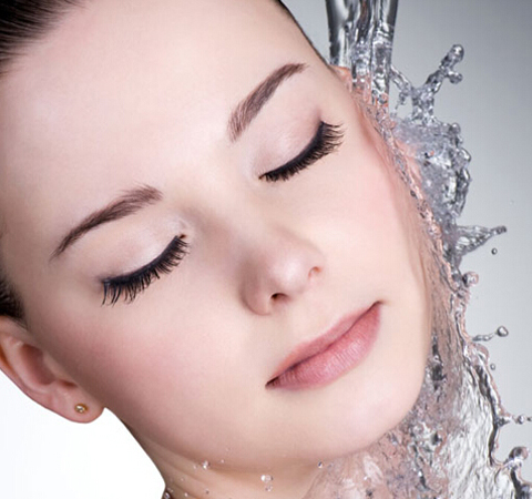 皮膚干燥怎么辦 7個補水招拯救沙漠肌