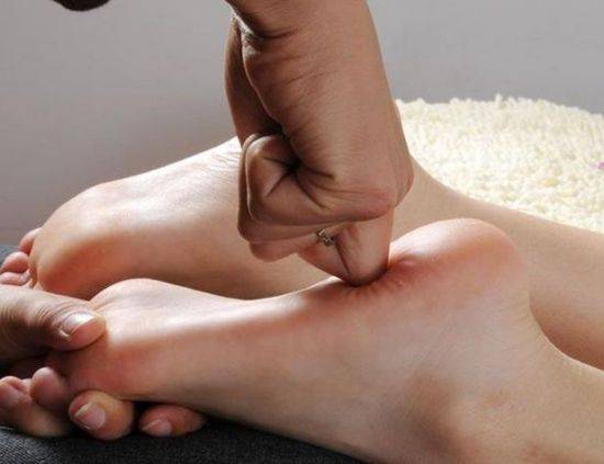 腳氣產(chǎn)生的原因是什么 如何預防腳氣引發(fā)丹毒