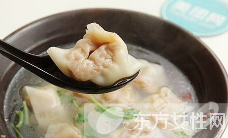 餛飩餡怎么調(diào)才好吃 六大餛飩做法簡(jiǎn)單易學(xué)又美味