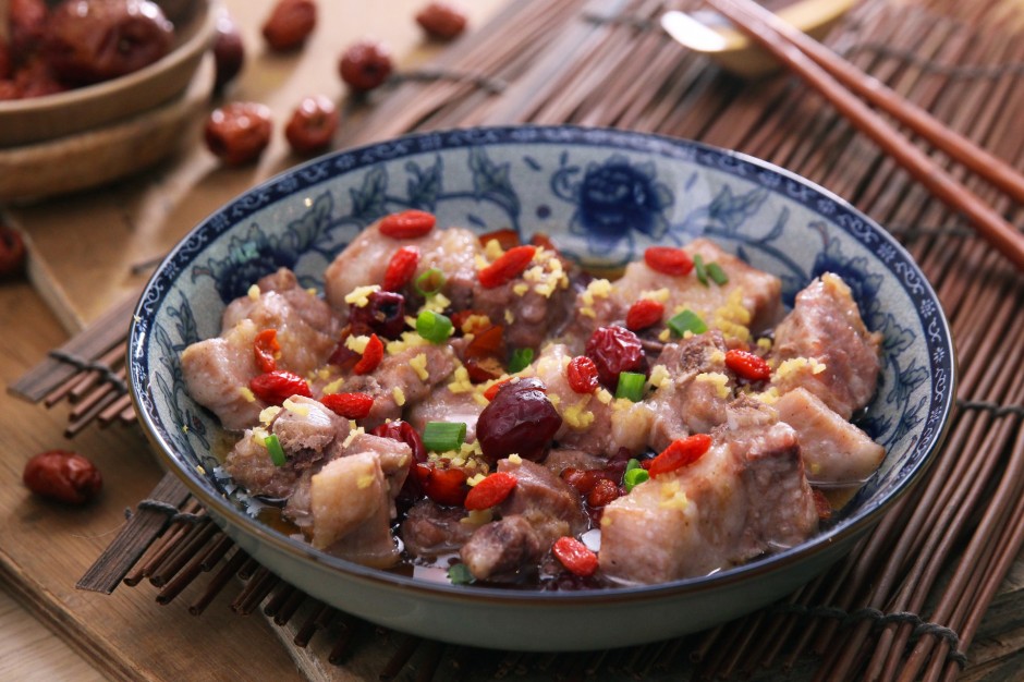 燉排骨的做法有哪些 兩種方法輕松烹飪美味