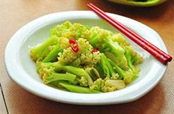 清炒菜花的做法和步驟 花菜的營養(yǎng)價(jià)值