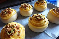 胡蘿卜餐包的做法 簡單步驟讓你輕松學(xué)會