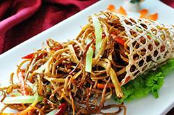 干煸茶樹(shù)菇的家常做法 茶樹(shù)菇不僅健脾止瀉還能抗衰老