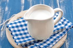 香蕉和牛奶能同吃嗎 揭秘香蕉的營養(yǎng)價(jià)值及功效