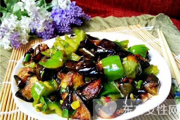 炒茄子的九大家常做法 茄子還有這一功效