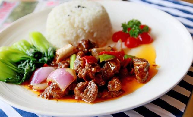 紅燒牛腩怎么做好吃 教你4種家常做法