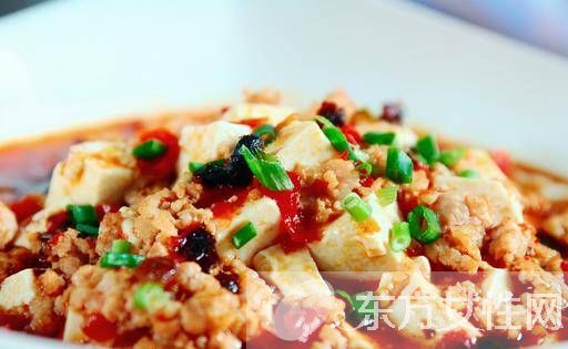 麻辣豆腐的做法大全 麻婆豆腐是哪個(gè)菜系的名菜