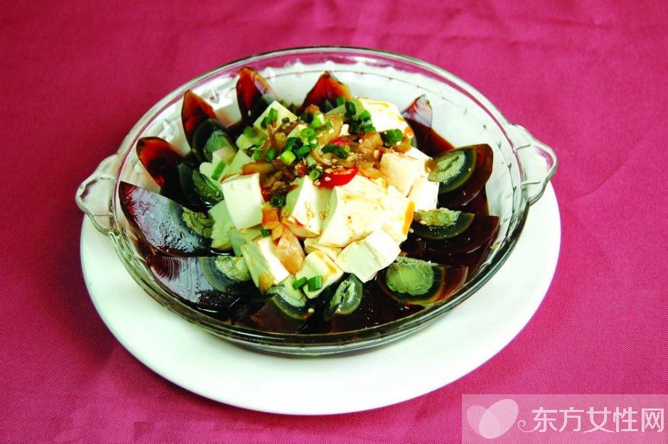 涼拌皮蛋的做法 九招教你做營養(yǎng)豐富的美食