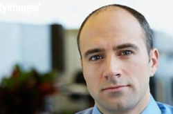 額頭頭發(fā)稀少怎么辦 頭發(fā)保養(yǎng)有訣竅