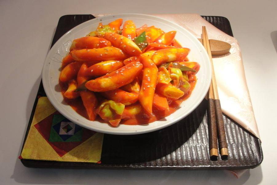 韓國炒年糕的做法大全 9步教你做出美味炒年糕