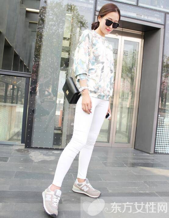 白色運(yùn)動(dòng)鞋怎么洗  白色運(yùn)動(dòng)鞋發(fā)黃怎么辦