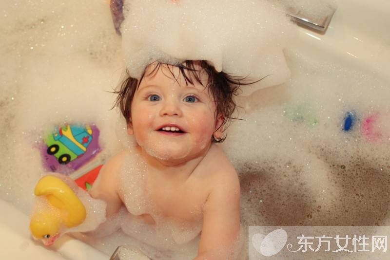 燙傷起泡怎么處理  六個(gè)方法教你緊急處理燙傷