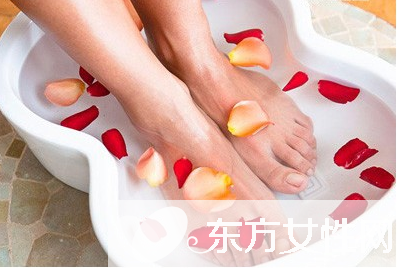 治療腳氣腳臭的方法有哪些 幾個(gè)小偏方幫到你