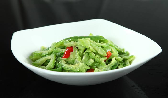 苦瓜炒肉的做法大全 教你苦瓜不苦的6個(gè)小妙招