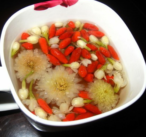 揭枸杞的功效和副作用 過量食用問題多