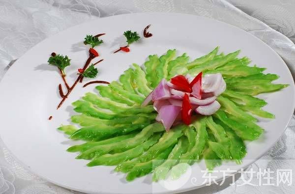 苦瓜炒肉的做法大全 教你苦瓜不苦的6個(gè)小妙招