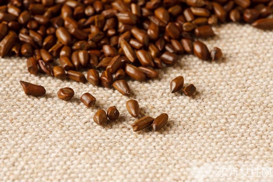 決明子的功效有哪些 決明子的副作用是什么