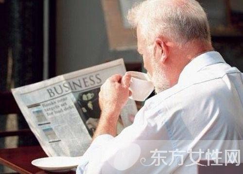 眼花是什么原因 七款食療防治老花眼