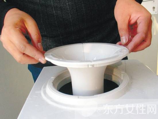 怎樣清洗飲水機(jī) 為什么要清洗飲水機(jī)