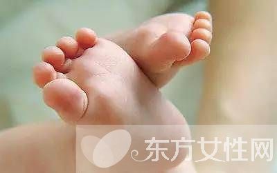 扁平足的危害有哪些 如何預(yù)防扁平足