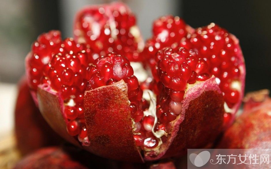剝石榴的方法有哪些 揭秘石榴的十大神奇功效