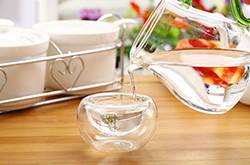 白醋的妙用有哪些 白醋洗臉有什么好處