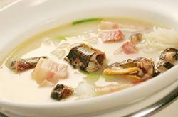 魚湯怎么燉白 魚湯的營養(yǎng)價值