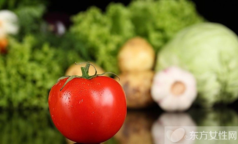 西紅柿的營(yíng)養(yǎng)成分解析 西紅柿的吃法有哪些