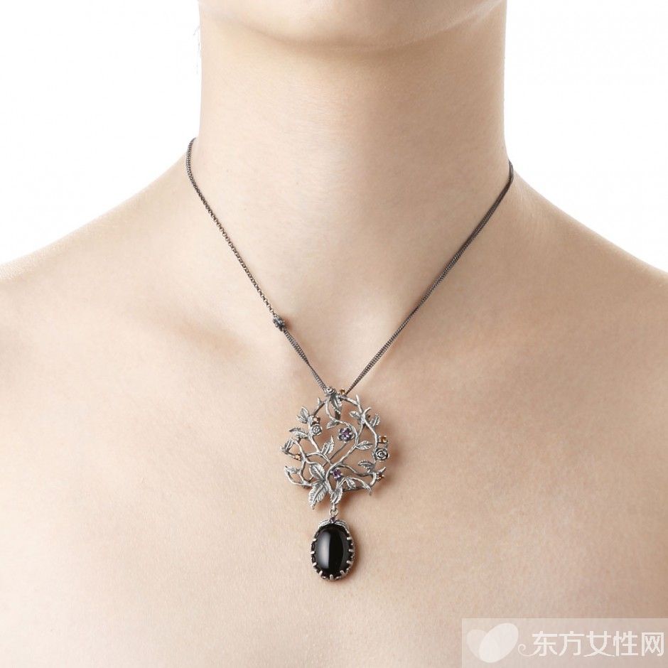 銀項(xiàng)鏈怎么清洗 為什么銀飾會變黑