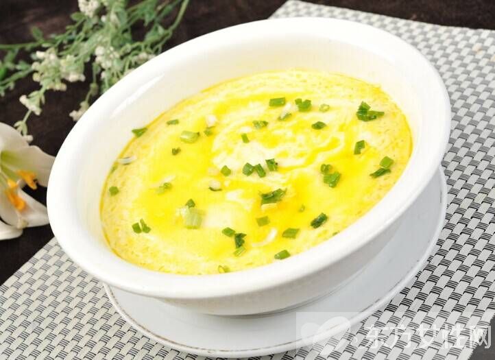 怎樣蒸雞蛋糕  蒸雞蛋糕有哪些營養(yǎng)價值