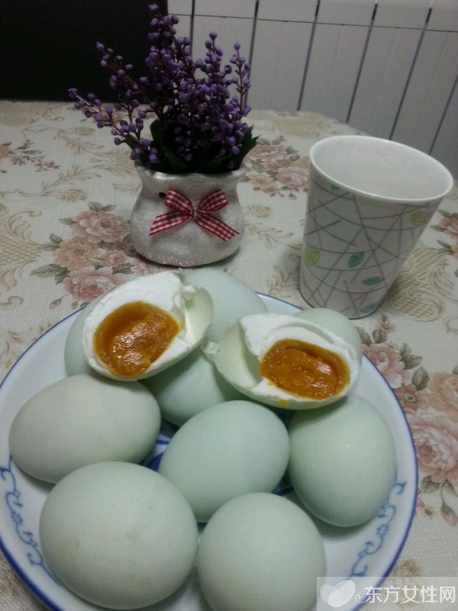 怎樣腌制咸鴨蛋 咸鴨蛋的營(yíng)養(yǎng)價(jià)值有哪些