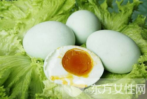 腌咸鴨蛋的方法有哪些  家常腌制咸鴨蛋的竅門介紹