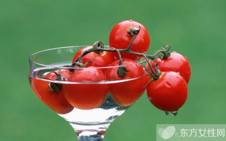 西紅柿的營(yíng)養(yǎng)成分解析 西紅柿的吃法有哪些