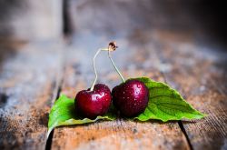 櫻桃的營(yíng)養(yǎng)價(jià)值是什么 吃櫻桃有哪些好處和壞處