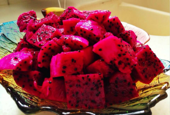 火龍果吃了會(huì)上火嗎 吃火龍果的注意事項(xiàng)