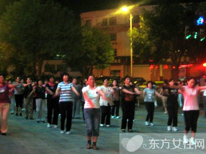 行進(jìn)有氧健身操的好處 行進(jìn)有氧健身操的5點(diǎn)要求